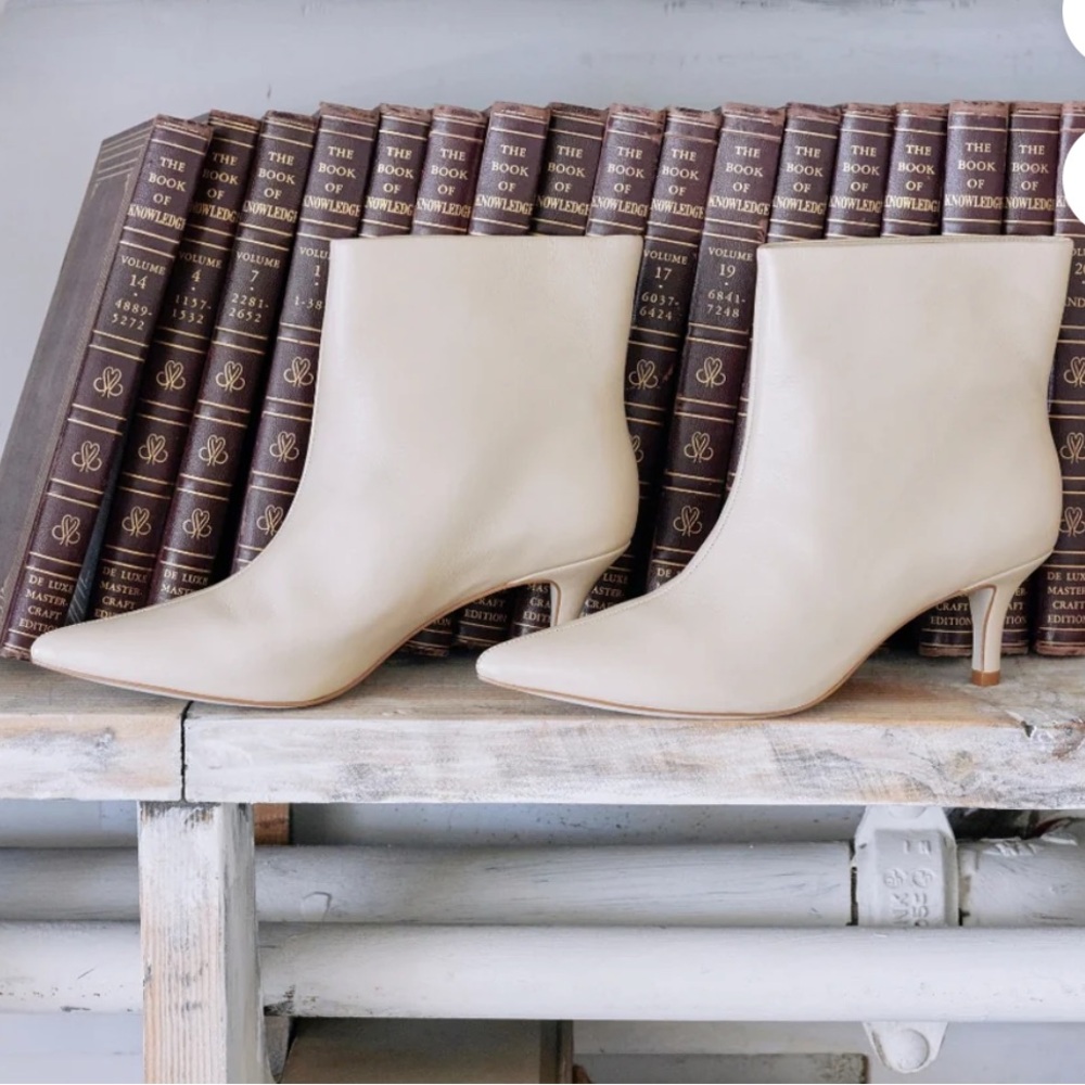 NWOT Cream Ankle Boots